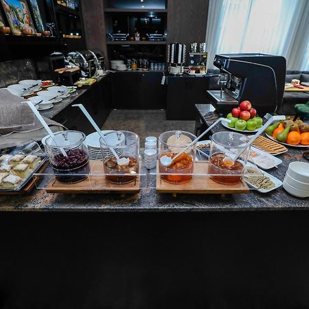 Arium Hotel Baku Kültér fotó