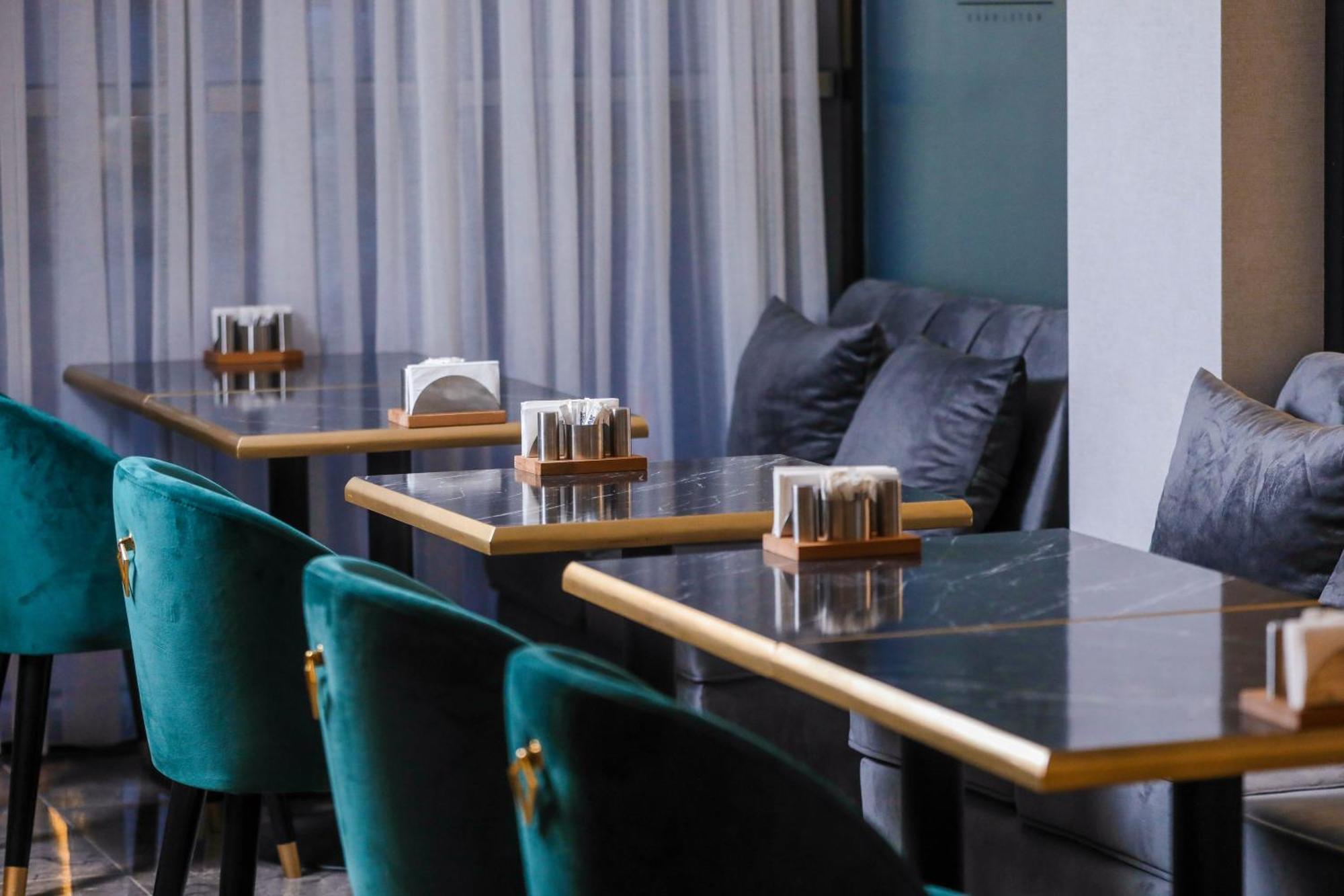 Arium Hotel Baku Kültér fotó