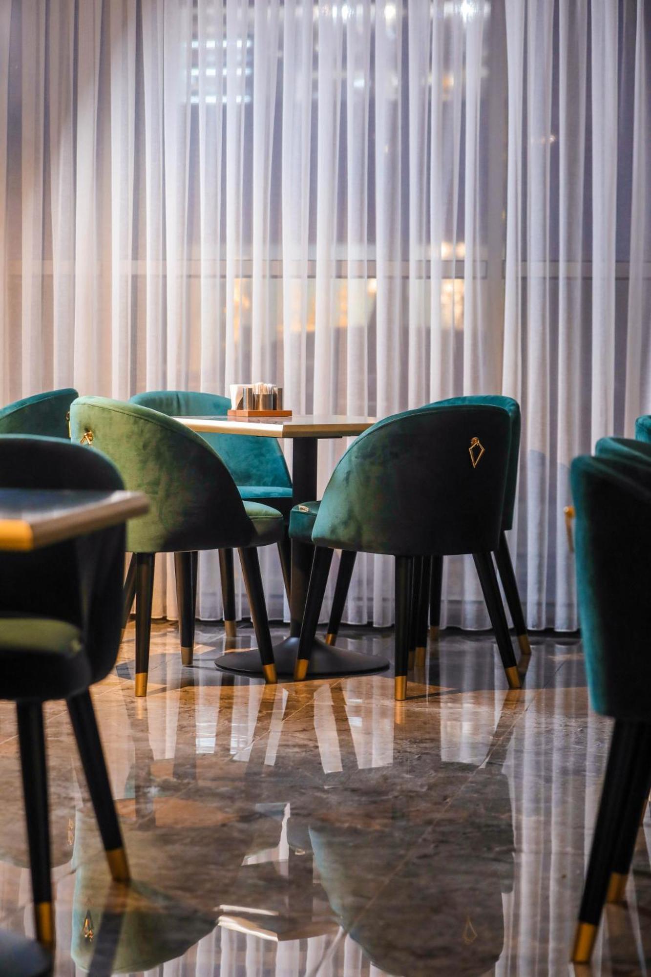 Arium Hotel Baku Kültér fotó